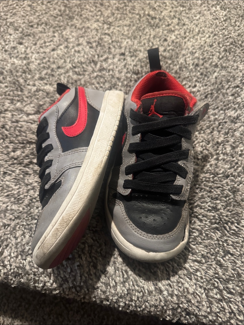 Nike Jordan Kids' Grey and Red Low-Top Sneakers